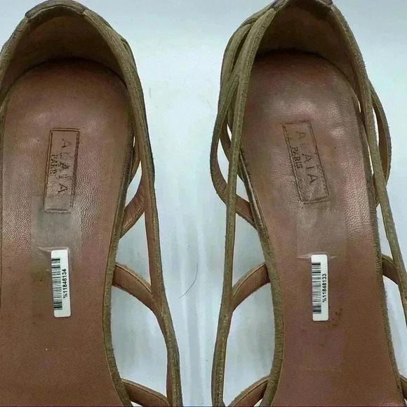 Alaia Paris made in Italy suede kitten heel pointed tor - Picture 4 of 9